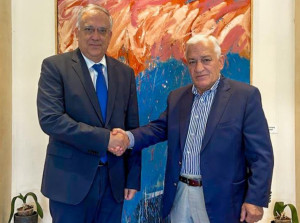 Θεοδωρικάκος: Συνάντηση με τον Λάζαρο Κυρίζογλου για τη βελτίωση της λειτουργίας των λαϊκών αγορών