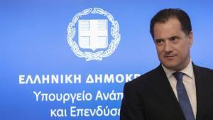 Γεωργιάδης: Ορατό το ενδεχόμενο να μην ανοίξει καν το λιανεμπόριο