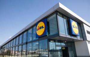 Η ανακοίνωση των Lidl για την ηλικιωμένη- Απέσυραν τη μήνυση