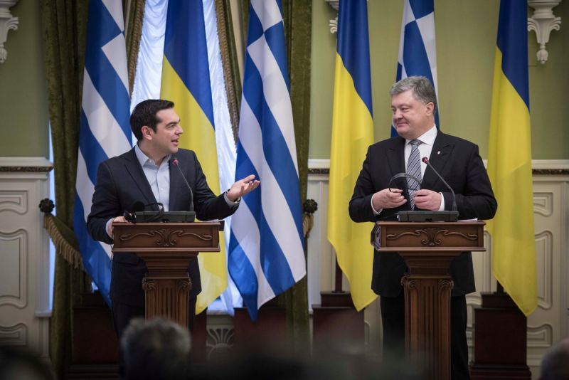Το Μαξίμου... απολογείται για το ταξίδι Τσίπρα στην Ουκρανία