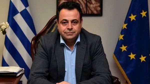 ΣΥΡΙΖΑ: Σαν... αλεξιπτωτιστής ο κ. Μητσοτάκης στην Κάσο