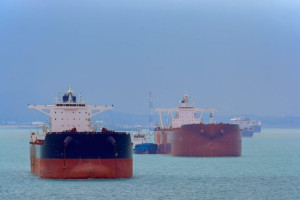 Πως κερδίζει η Ρωσία από το εμπάργκο πετρελαίου και αερίου