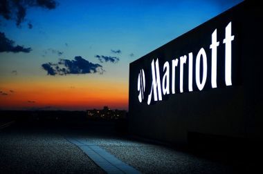 Mariott: Λάμψη και γοητεία με την επιστροφή του στη Συγγρού