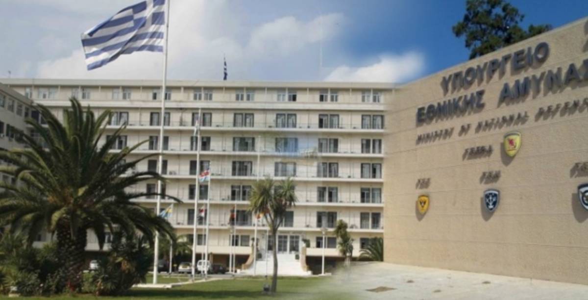 ΥΕΘΑ και ΓΕΕΘΑ διαψεύδουν τουρκικές πτήσεις την 25η Μαρτίου