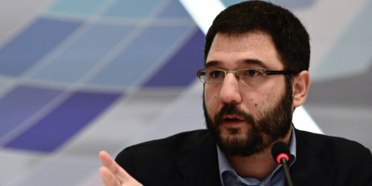 Ηλιόπουλος: Απόλυτη πρέπει να είναι η στήριξή μας στους πρόσφυγες