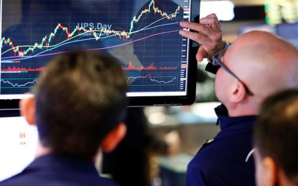 «Χλιαρό» το κλίμα στην Ευρώπη-Σε νέα ρεκόρ ο FTSE 100