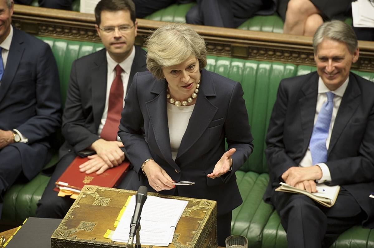 «Τρίστρατο» Μέι για Brexit: Συμφωνία, καθόλου συμφωνία, όχι έξοδος