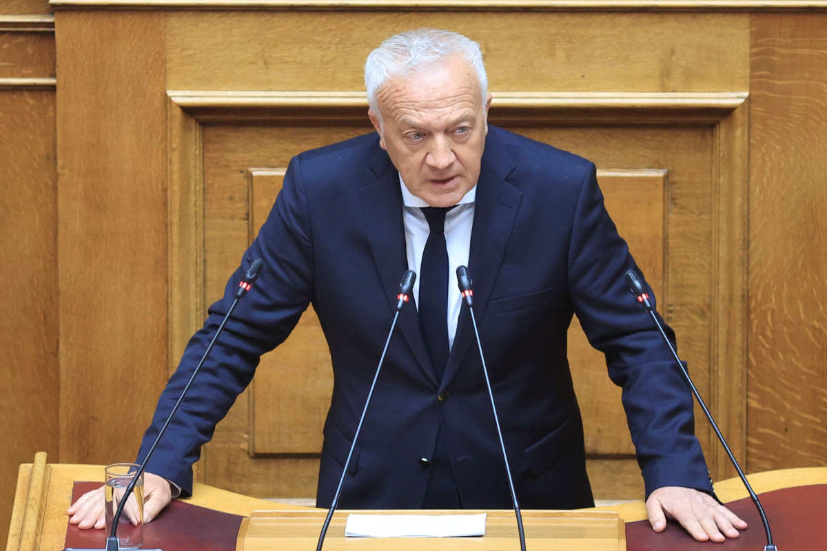 Καφούρος (βουλευτής ΝΔ): Να χαρακτηριστούν «απάτητες» οι παραλίες νησιών με λιγότερους από 500 κατοίκους