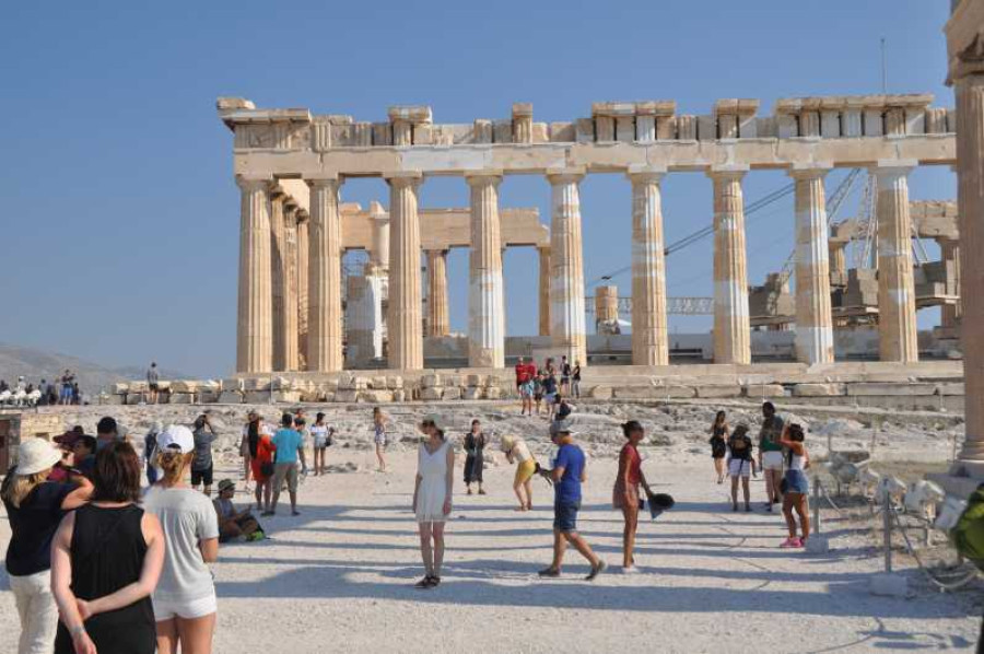 Ακρόπολη: Παραπλανητικές διαφημίσεις υπόσχονται εισιτήρια με υπηρεσία «Skip the line»