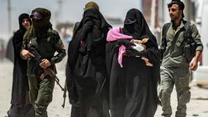Έρευνα: Πού βρήκε όπλα το ISIS