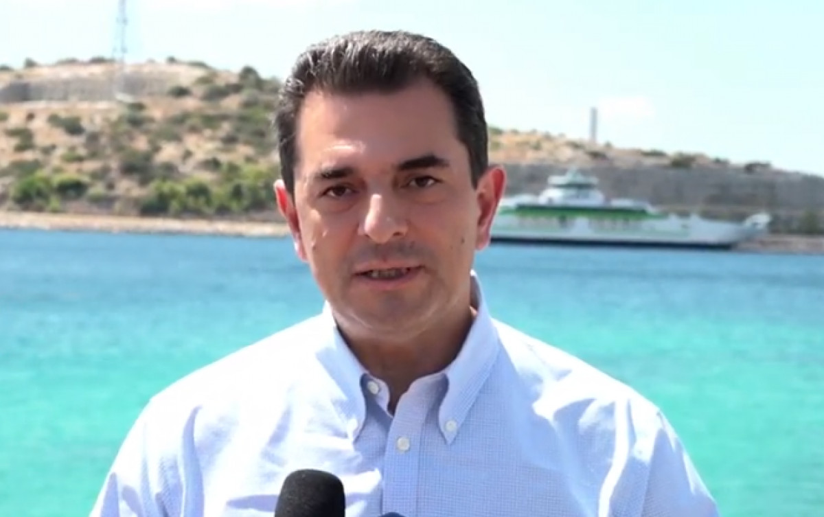 Σκρέκας από Ρεβυθούσα: Έτοιμη για παραλαβές η πλωτή δεξαμενή LNG