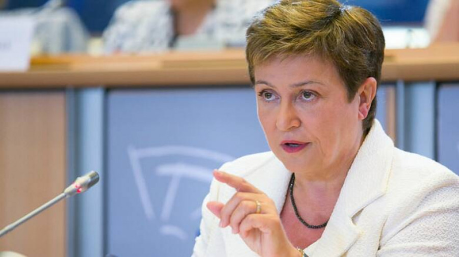 Γκεοργκίεβα: Οι κυβερνήσεις να περιορίσουν τις δημοσιονομικές δαπάνες