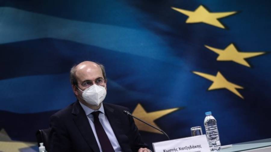 Χατζηδάκης: Έχουν δοθεί €7,1 δισ. για 3.000.000 εργαζομένους και ανέργους