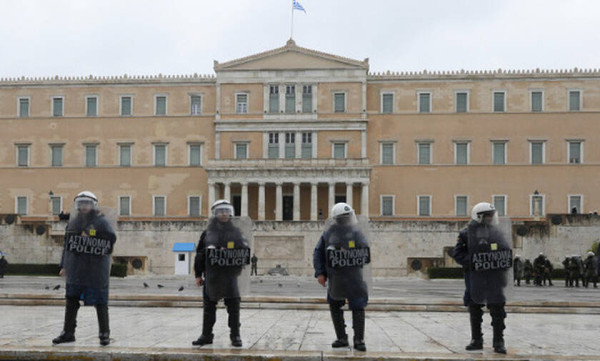 Φάρσα τα τηλεφωνήματα για βόμβα στις πρεσβείες Ισραήλ, Αιγύπτου, ΗΠΑ