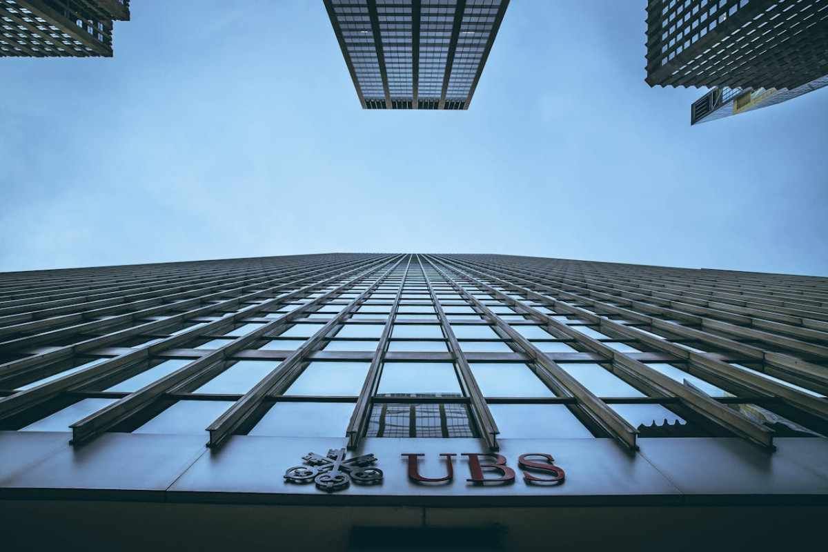 Ανοδική πορεία «βλέπει» η UBS για τον S&amp;P 500 – Στόχος οι 6.600 μονάδες