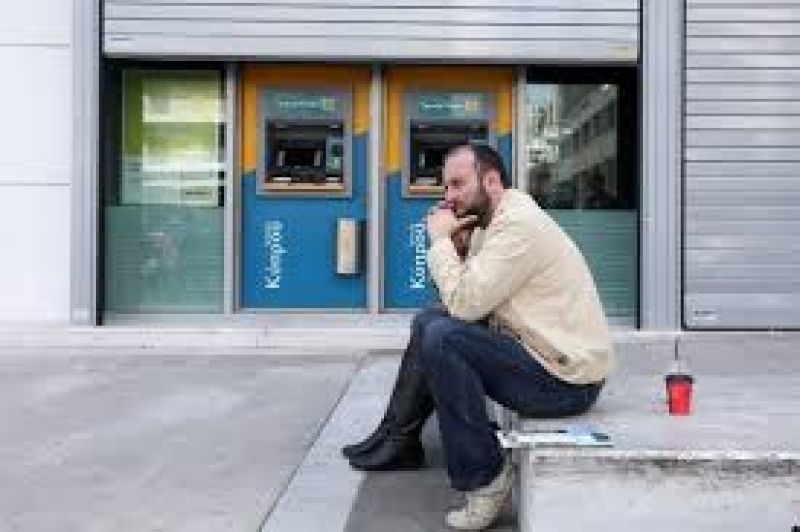 Από τον Φεβρουάριο ξεκίνησε το bank run στην Κύπρο