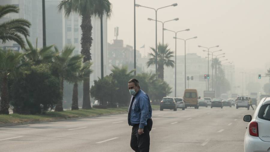 Πυρκαγιές:Προσοχή συνίσταται σε ευπαθείς ομάδες λόγω μικροσωματιδίων από την Εύβοια