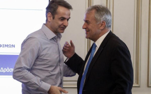 Καμία δικαιολογία Μητσοτάκη για το γάμο ομόφυλων ζευγαριών