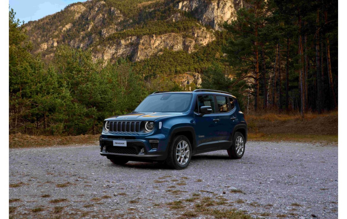 Διαθέσιμο για παραγγελίες το Jeep Renegade MY24