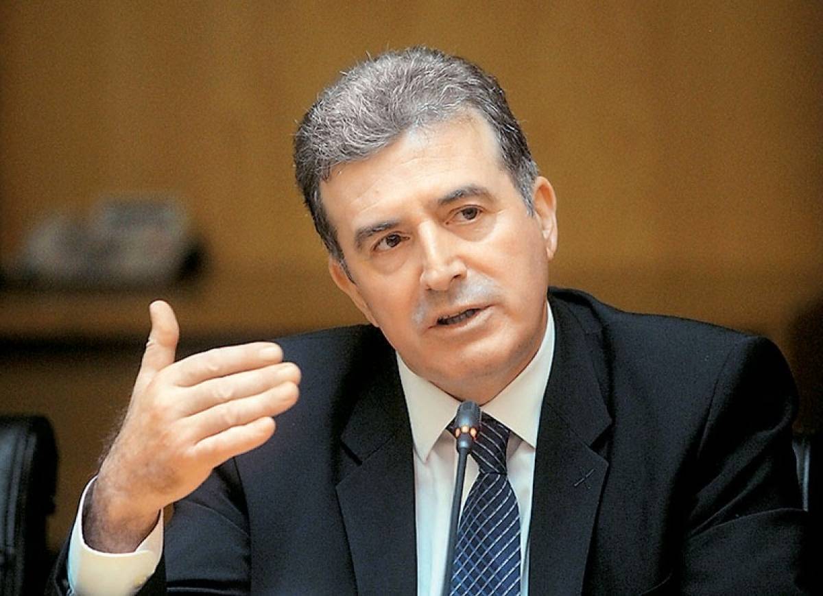 Επαφές Χρυσοχοΐδη με ευρωβουλευτές την Τετάρτη για το μεταναστευτικό