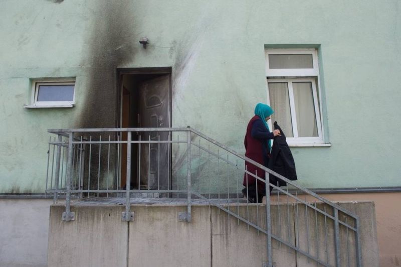 «Συναγερμός» στη Γερμανία: Έκρηξη σε τζαμί και σε συνεδριακό κέντρο
