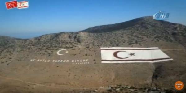 Bίντεο-ντροπή του τουρκικού κατοχικού στρατού για την εισβολή στην Κύπρο
