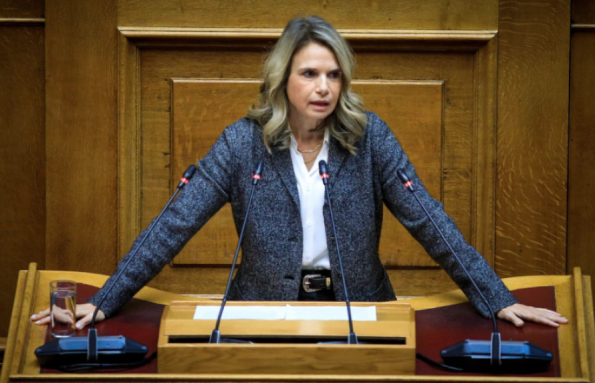 Αποστολάκη για Τέμπη: Καμία θεωρία συνωμοσίας από το ΠΑΣΟΚ