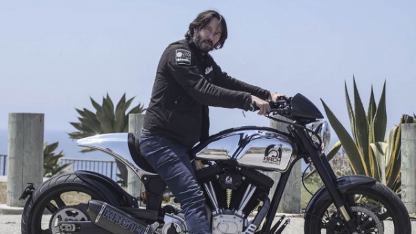 Από την πράσινη Ducati στη The Matrix Reloaded