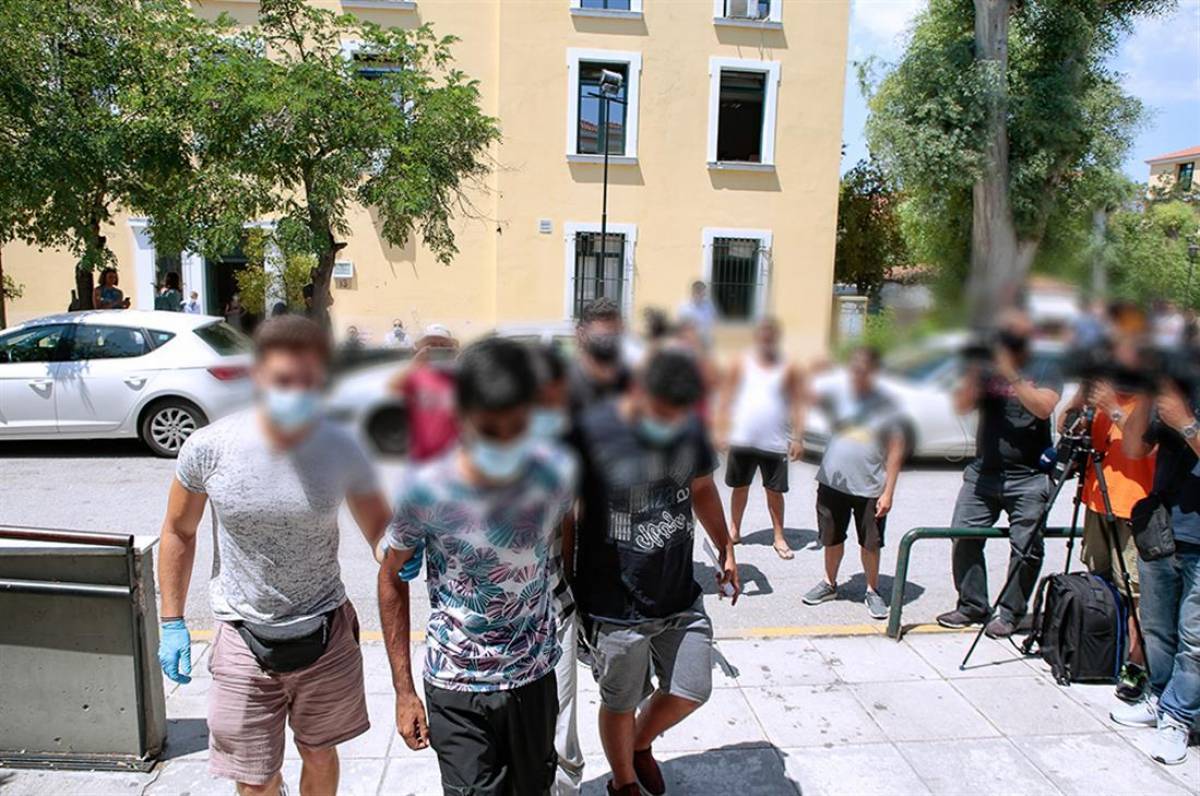 Βιασμός-Άγιος Παντελεήμονας: Στη φυλακή οι δύο από τους τρεις συλληφθέντες