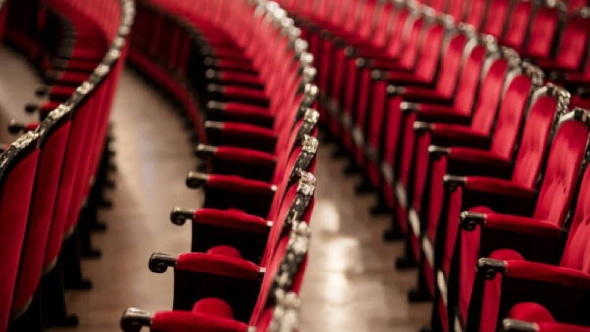 Ποινική δίωξη και σε πέμπτο ηθοποιό για βιασμό κατά συρροή