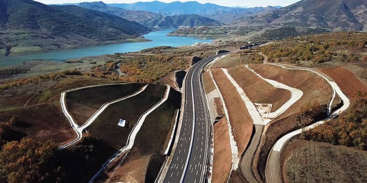 Βουλή: Κατατέθηκε προς κύρωση η σύμβαση κατασκευής του E65