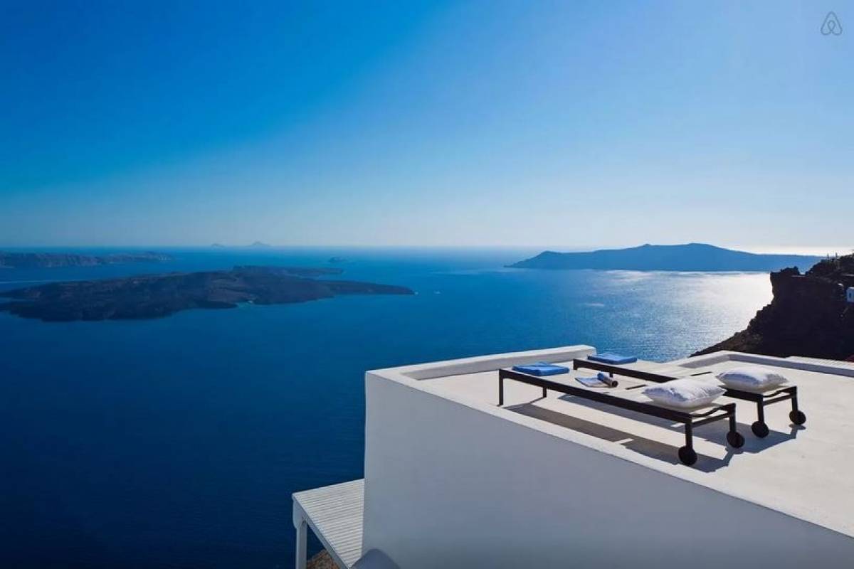 Τουρισμός και Airbnb οδηγούν στον ανήφορο τις αντικειμενικές αξίες
