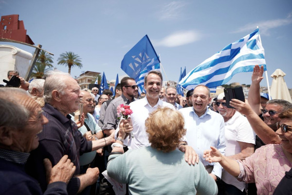 Μητσοτάκης: Αυτοδύναμη ΝΔ και ας...ανταγωνίζονται για την πρωτοκαθεδρία στην αντιπολίτευση