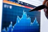 Bloomberg: Μείωση του κινδύνου χρεοκοπίας της Ελλάδας «φωτογραφίζουν» τα CDS