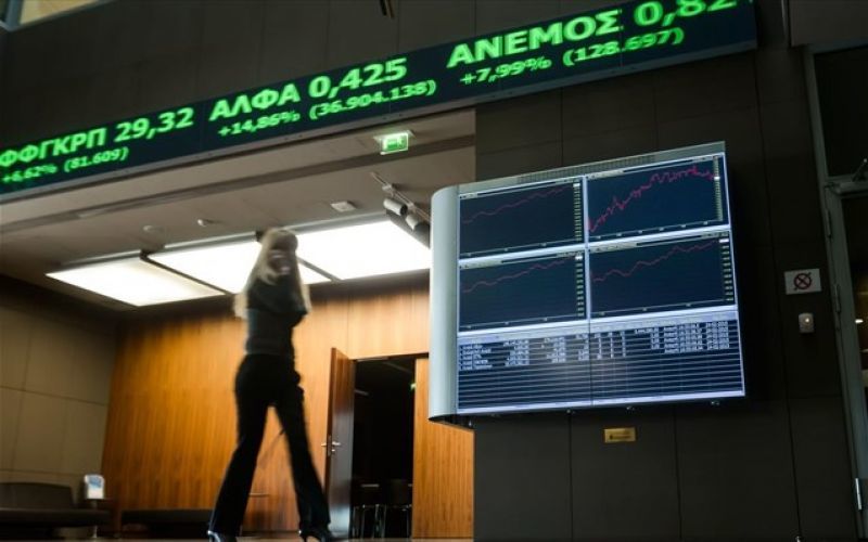 "Φλερτάρει" με τις 650 μονάδες το Χρηματιστήριο