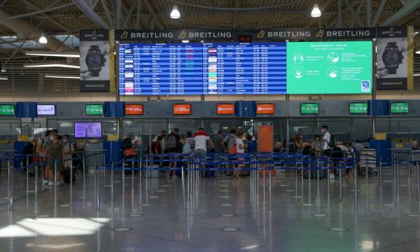 Νέες αεροπορικές οδηγίες για πτήσεις εσωτερικού- Οι κανόνες για ανεμβολίαστους