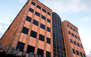 Ο εξορυκτικός κλάδος έσωσε την παρτίδα στο Χρηματιστήριο