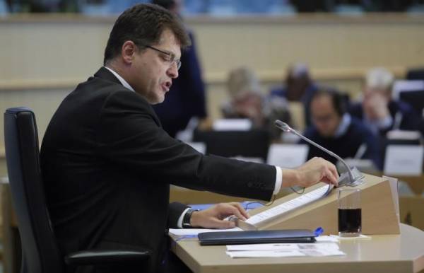 Κομισιόν: Eπιπλέον 30 εκατομμύρια ευρώ για άμεση στήριξη στον Λίβανο