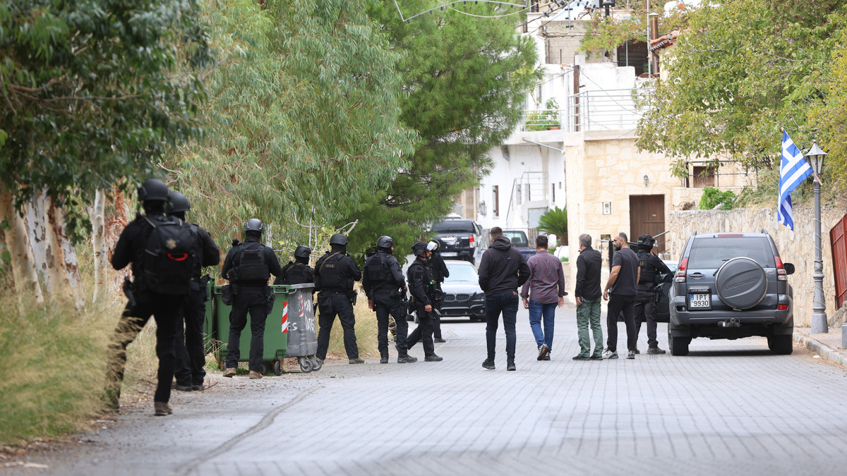 Βορίζια: Εκδόθηκαν τα εντάλματα σύλληψης για τα τρία αδέλφια