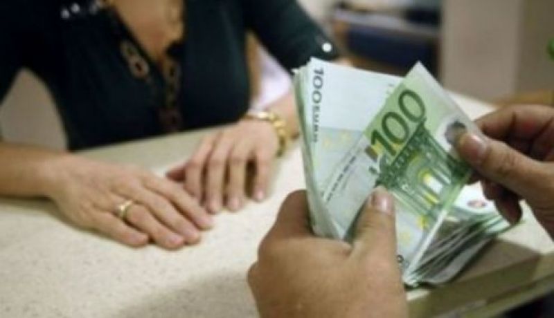 ΙΚΑ: Στα 25 εκατ. ευρώ το μήνα οι απώλειες από τις καθυστερήσεις στην απονομή των συντάξεων- Εξάλειψη του φαινομένου από το 2016 υπόσχεται η Διοίκηση του Ιδρύματος
