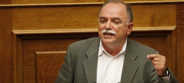 «Άδειασμα» Παπαδημούλη στον Παναγούλη μέσω Facebook