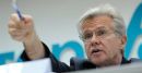ΔΝΤ: Την πολιτική σταθερότητα και τα μάτια σας…