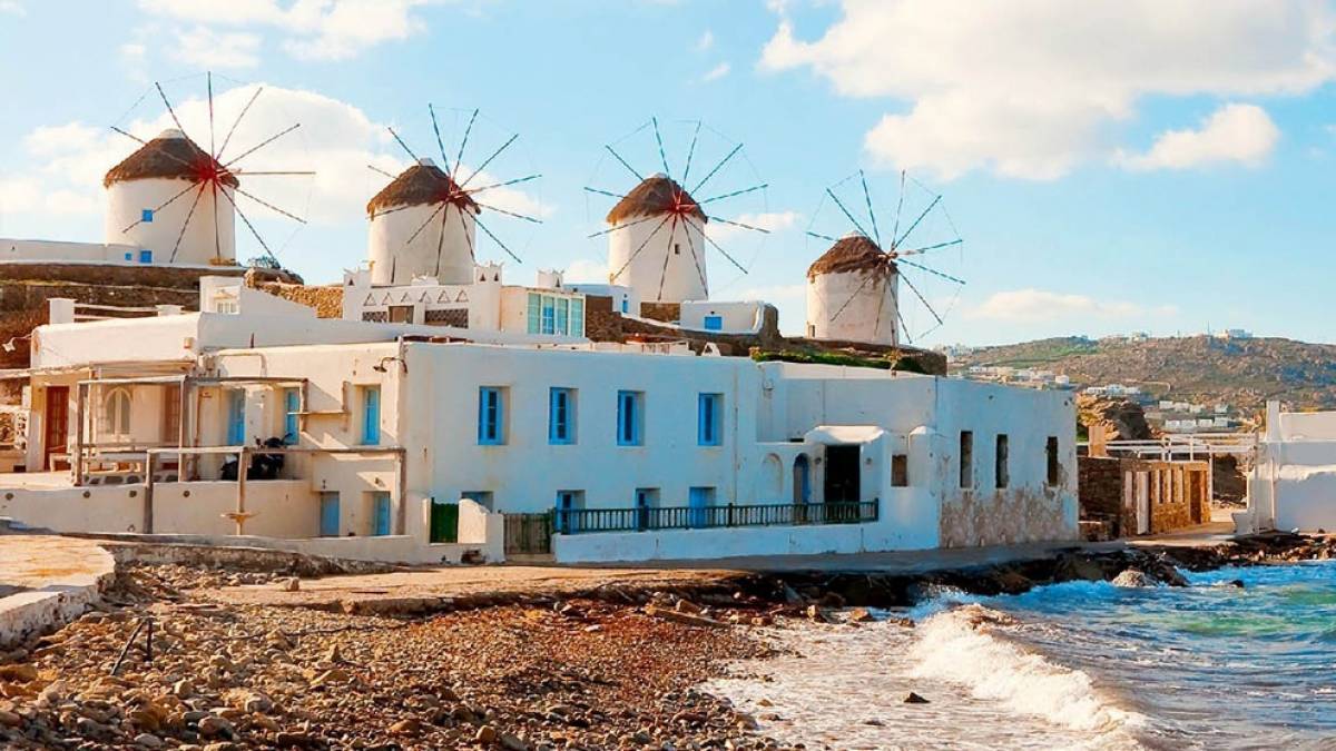 Die Zeit: Η Ελλάδα περιόρισε την πανδημία και διεκδικεί τουρίστες