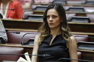 Προεκλογικό σποτ Αχτσιόγλου: Εδώ, τώρα, εμείς, μαζί φτιάχνουμε το μέλλον