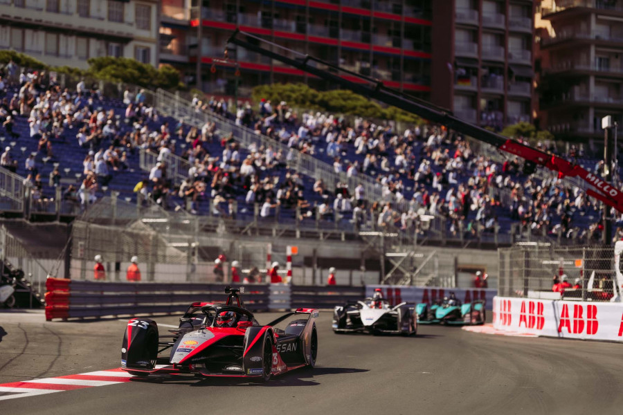 Η ομάδα της Nissan e.dams στην Formula E επέστρεψε στον αγώνα του εμβληματικού Μονακό