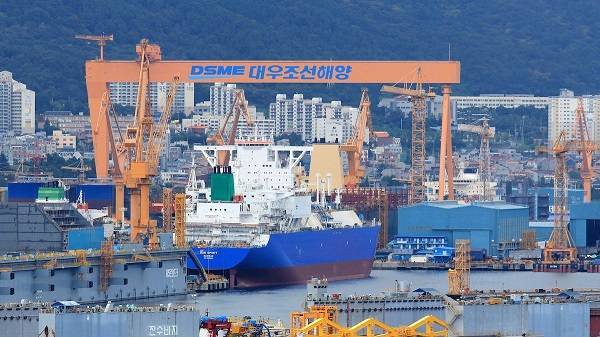 Νοτιοκορεάτικο deal $196 εκατ. για την κατασκευή LNG carrier