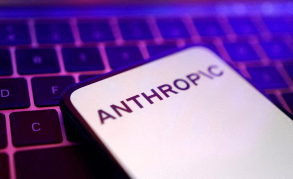 Anthropic: Προσφέρει το AI chatbot Claude στην αμερικανική κυβέρνηση για $1