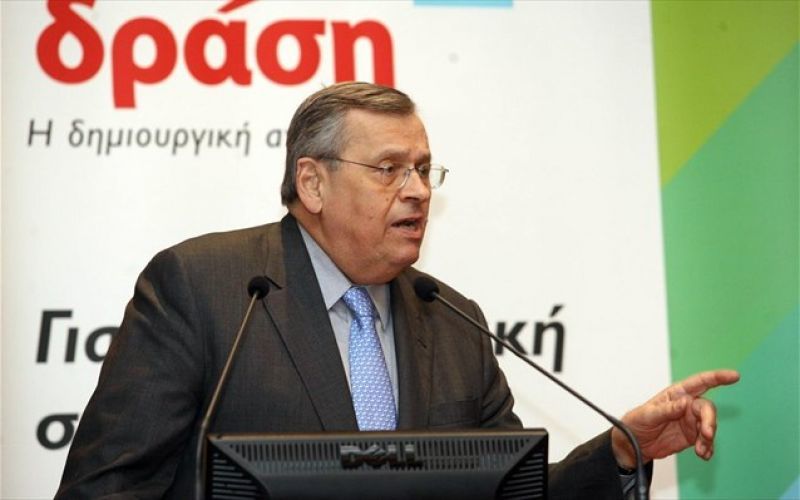 Μάνος: «Σύνταξη 700 ευρώ για όλους στα 67»