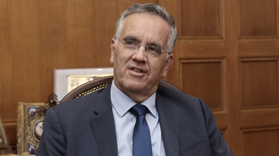 Στα χέρια της ΕΛ.ΑΣ. αλλοδαπός με χειροβομβίδα: Ετοίμαζε επίθεση στον Ντογιάκο - Ο ρόλος ισοβίτη
