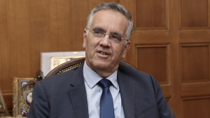 Στα χέρια της ΕΛ.ΑΣ. αλλοδαπός με χειροβομβίδα: Ετοίμαζε επίθεση στον Ντογιάκο - Ο ρόλος ισοβίτη